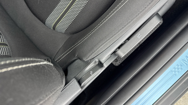 MINI Hatchback 2.0 Cooper S Classic 3dr Auto Petrol Hatchback